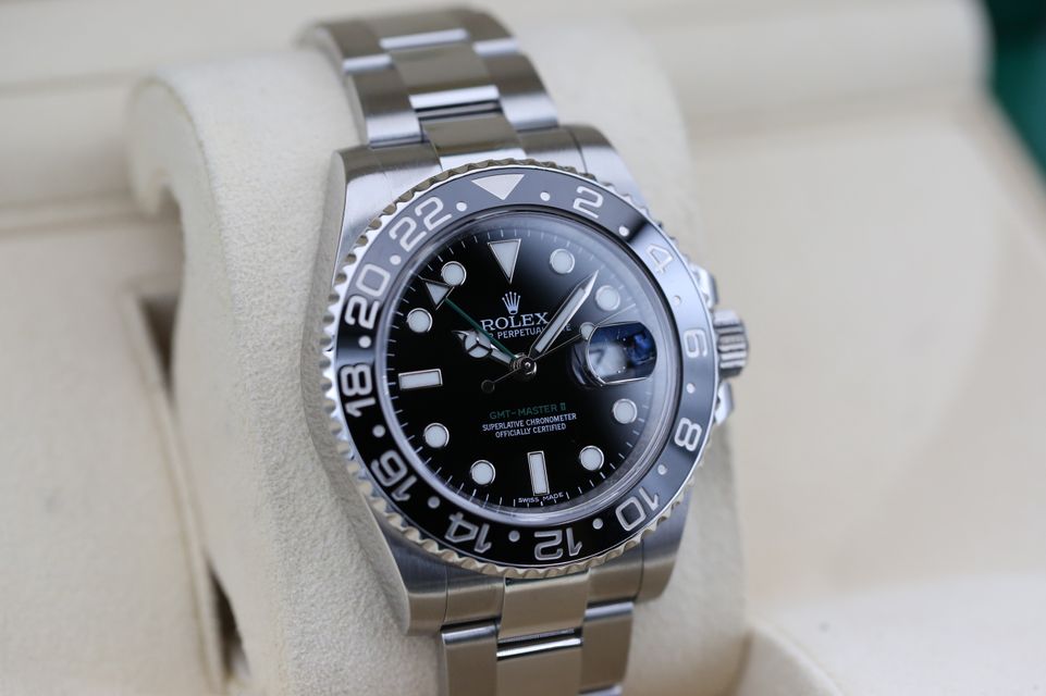 Rolex GMT Master II 116710 LN Image 2